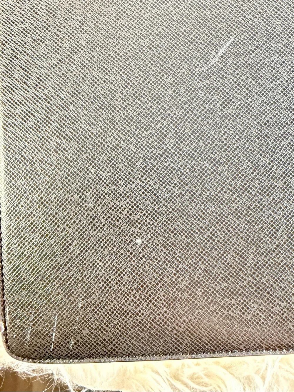 Louis Vuitton Taiga President Classeur Briefcase Black